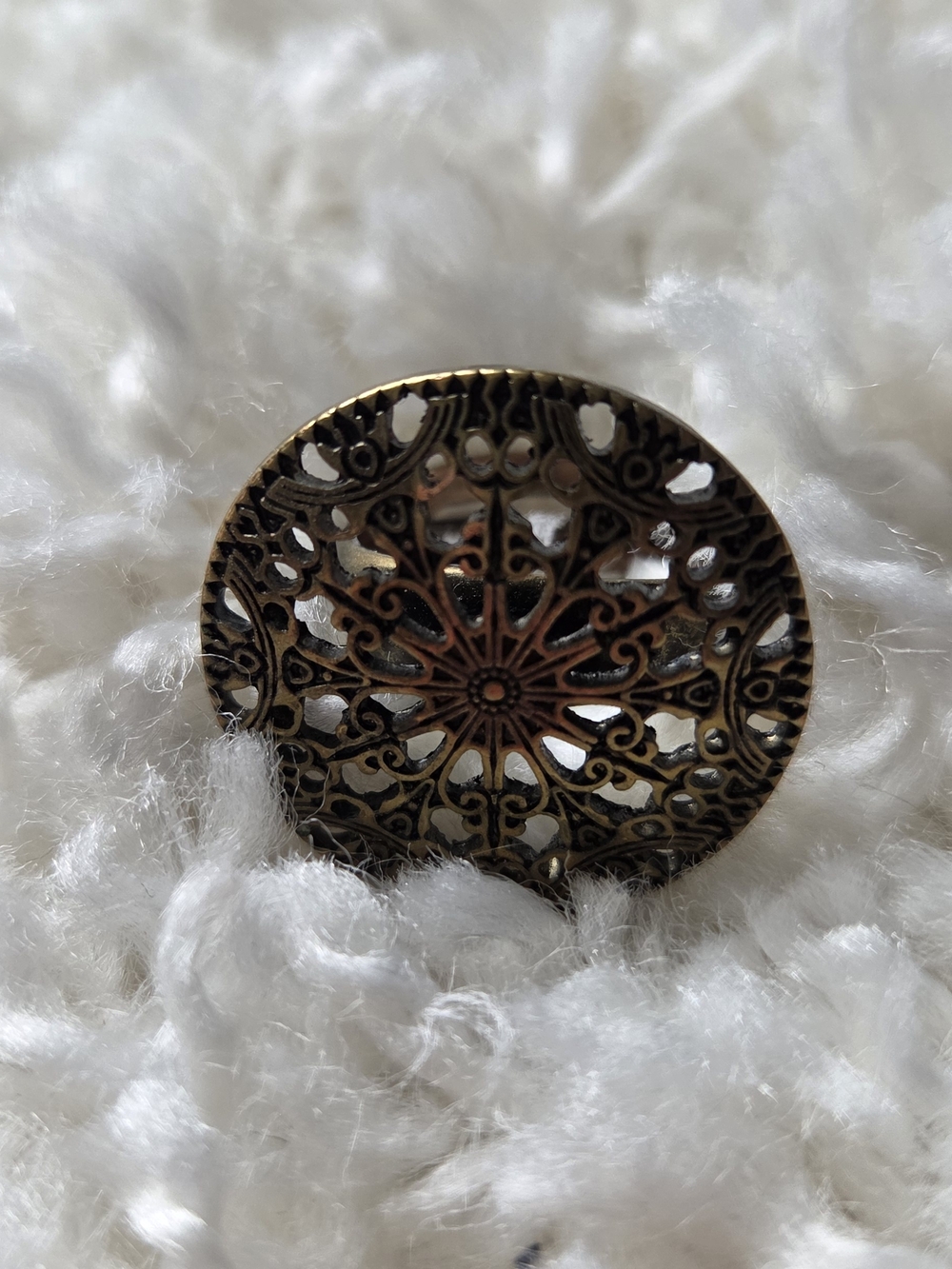 Antique Brass Filigree Round Statement Ring - Bronze Tone